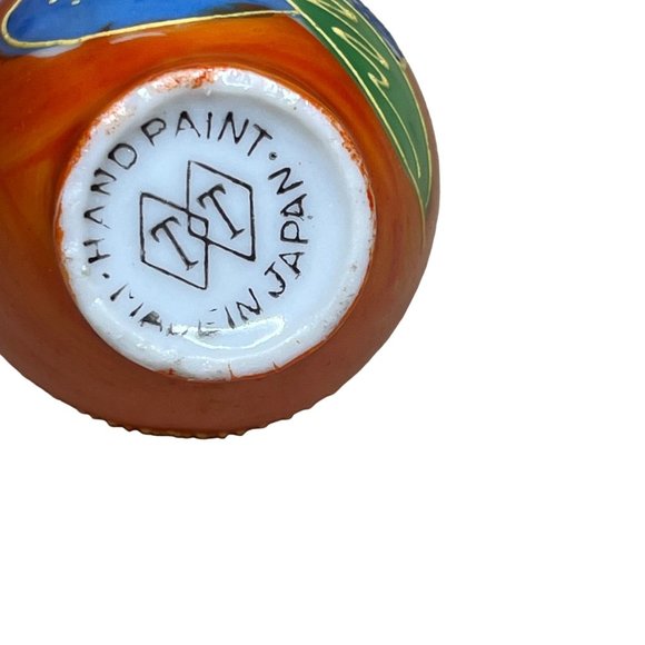 Vintage Porcelain Miniature Vase Orange Made in Japan - Picture 7 of 7